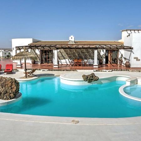 Villa La Senda Del Majorero Antigua  Exterior photo