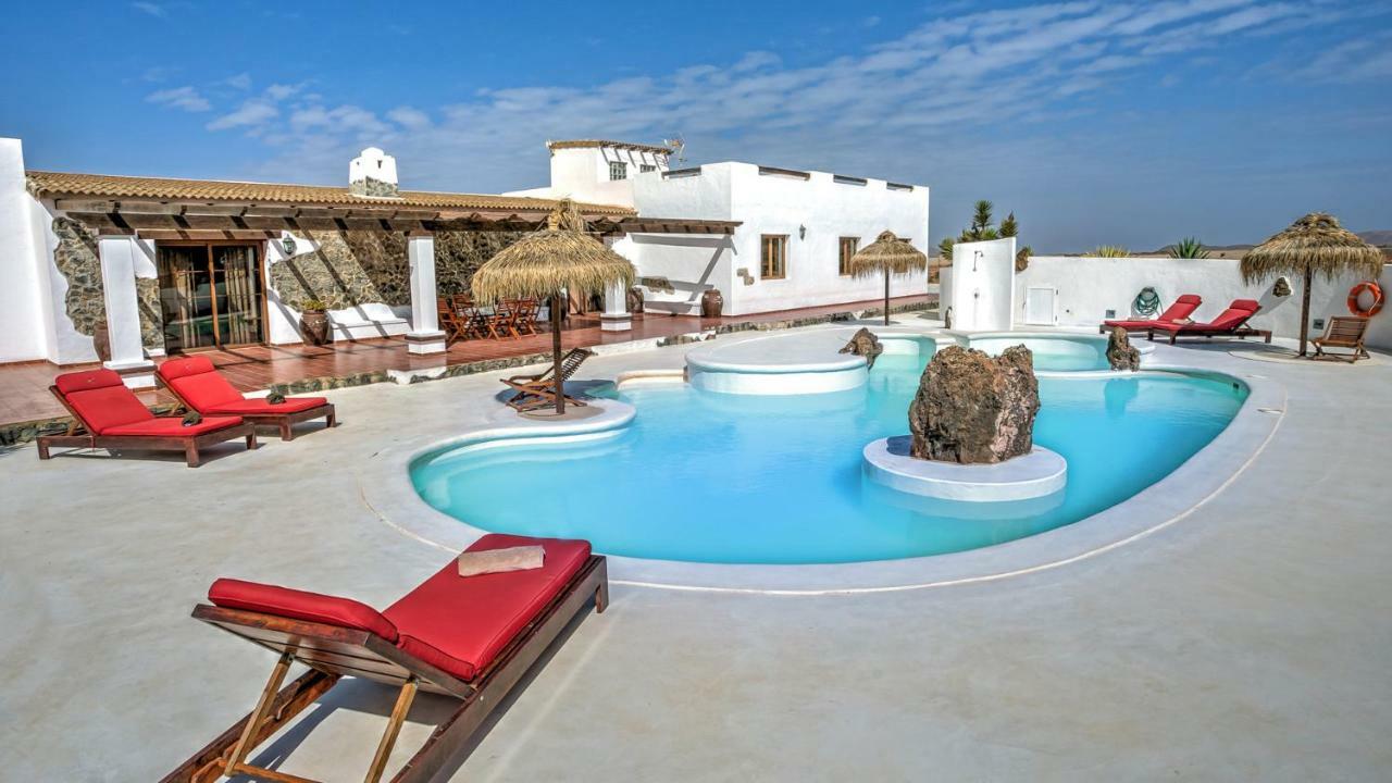 Villa La Senda Del Majorero Antigua  Exterior photo